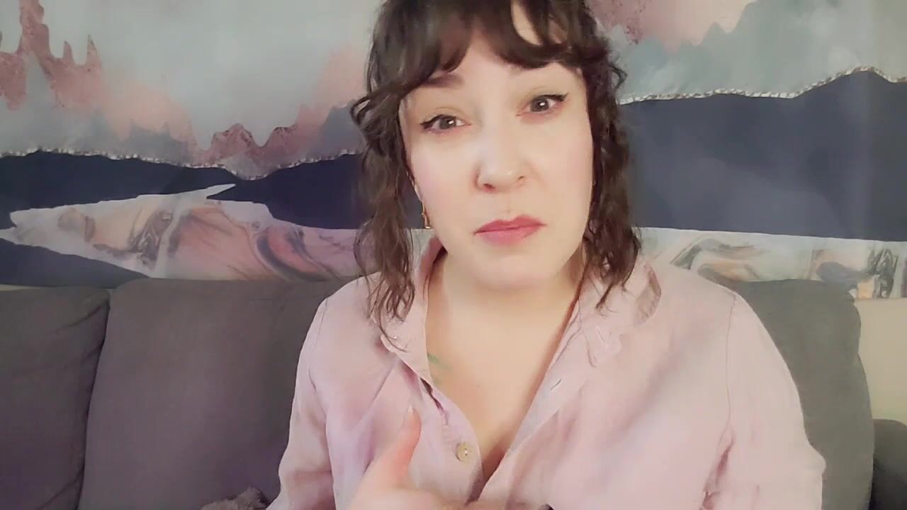 The Wasp - Microplastics Castration