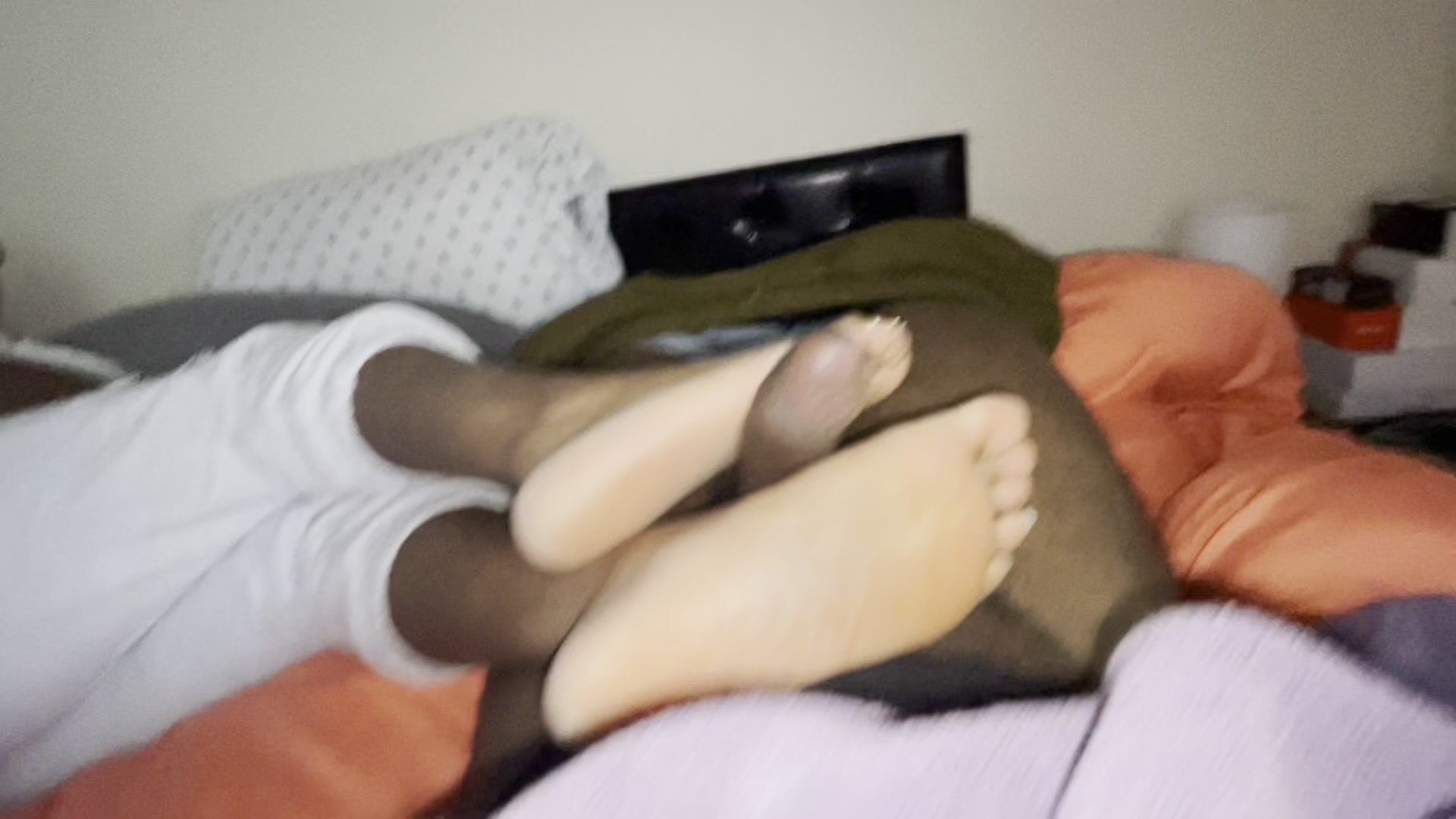 Size 12 ebony footjob