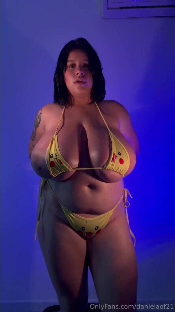 Daniela Pereira - Pikachu