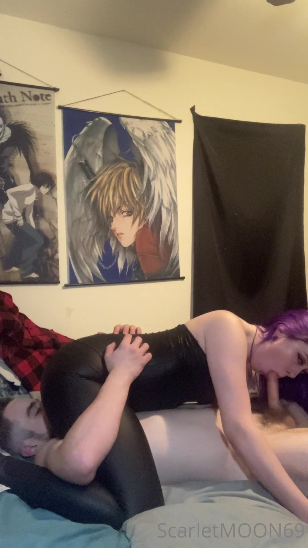 scarlet moon black spandex face farts