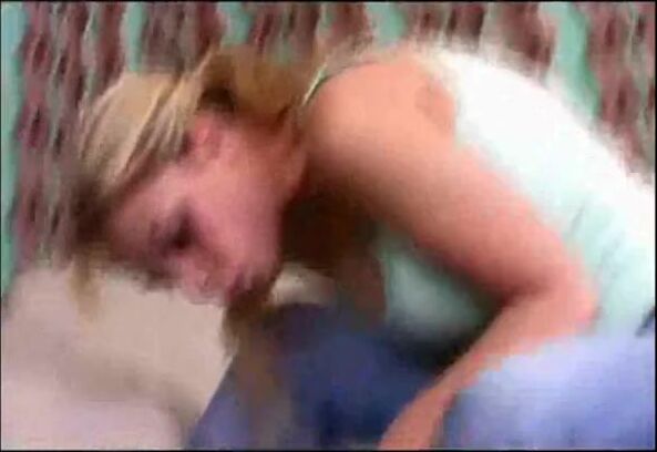 Spitting bitches - Spitting