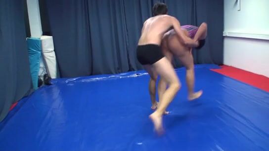 dww mixed wrestling luna vs ivan