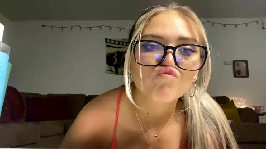 angiefaith Chaturbate thot cam videos