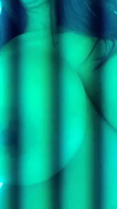 Ava Addams tanning time - OnlyFans free porn
