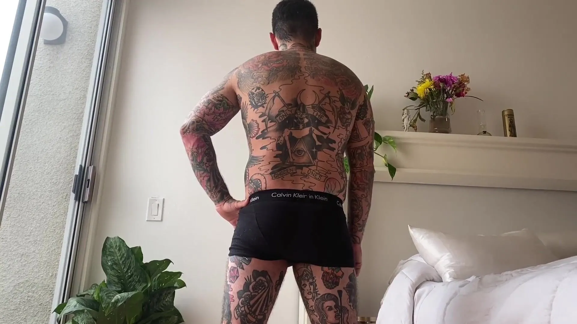 scarlett cummings short fag shrinks cucks stud xxx video