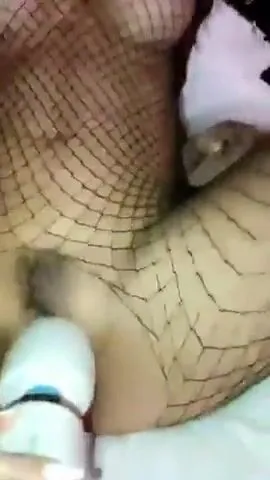 Gwen Singer – BDSM ties her friend up and tortures her with a Hitachi – Premium Snapchat Leak
