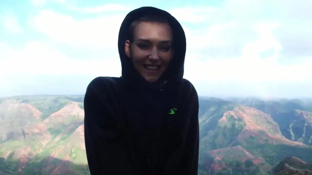 Rachel Cook Nude Hiking Vlog Patreon Leaked