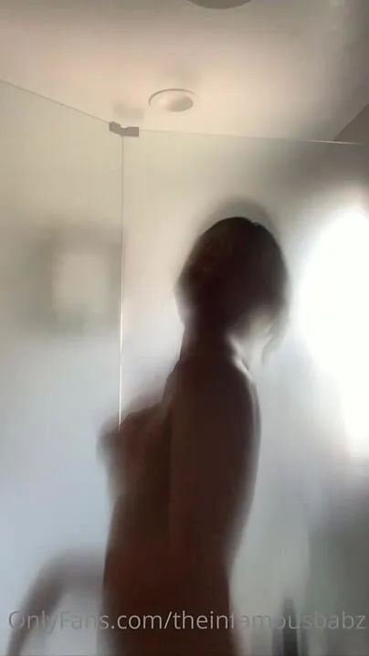Gabbie Hanna Nude Shower XXX Videos Leaked