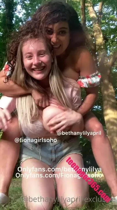 bethany lily playing in the field w/ fiona we got caught in the bushes 2020/06/18