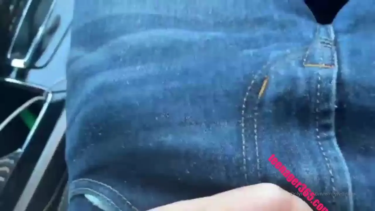 emily willis gave my first bj in my new car!!! 2021/03/20