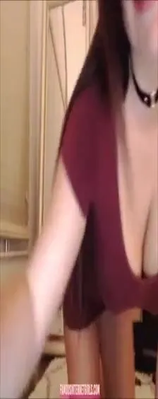 genesis lopez full nude cam show instagram model
