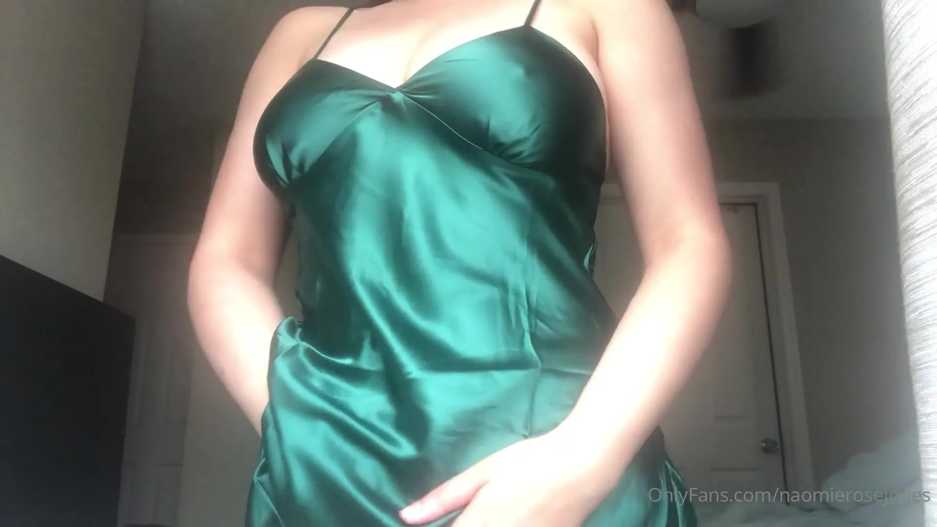 naomierosejones 15 06 2020 47514184 a little tease onlyfans xxx porn videos