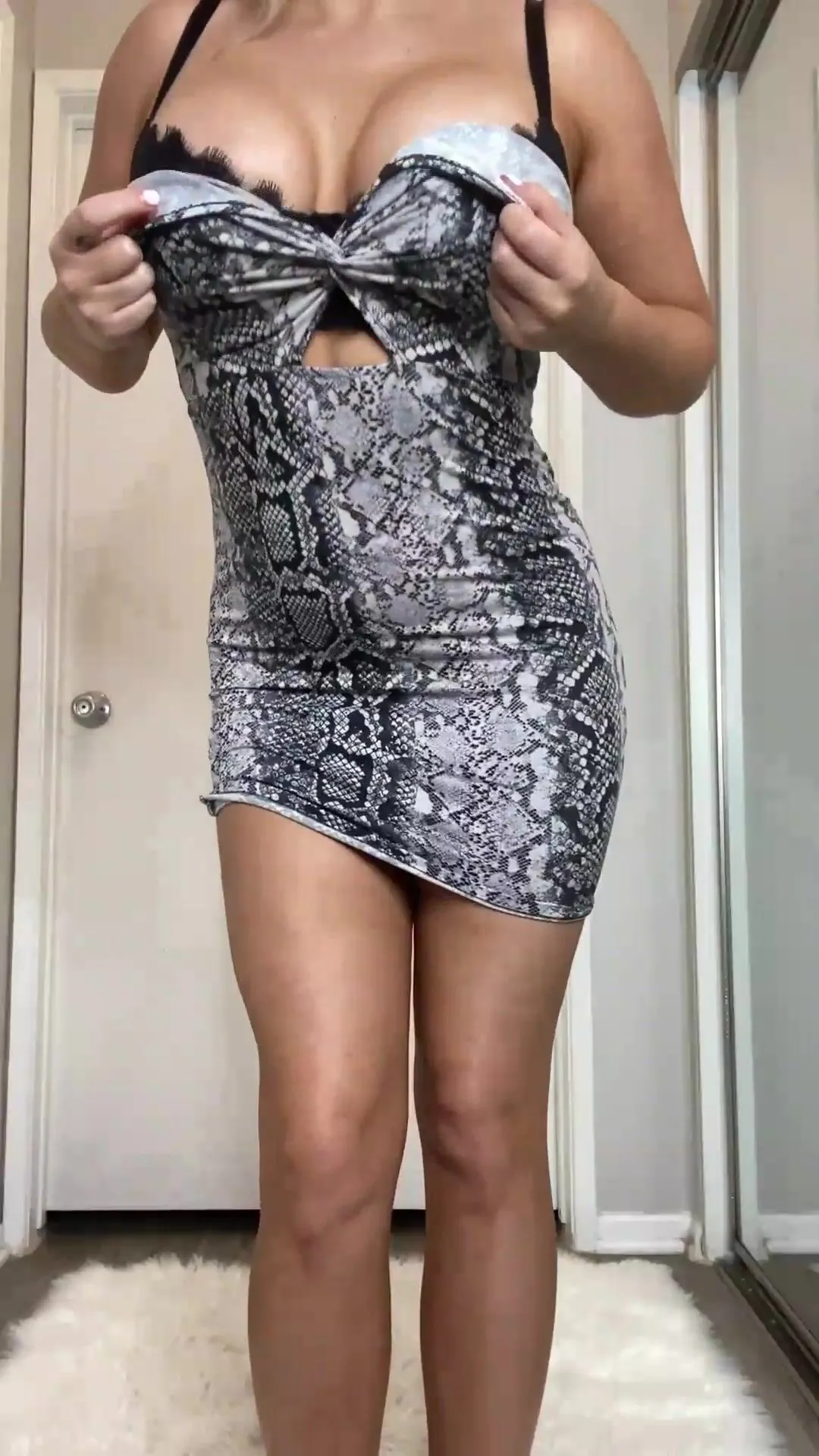 jessiesims it s sunday funight and i felt like you boys needed s onlyfans leaked video