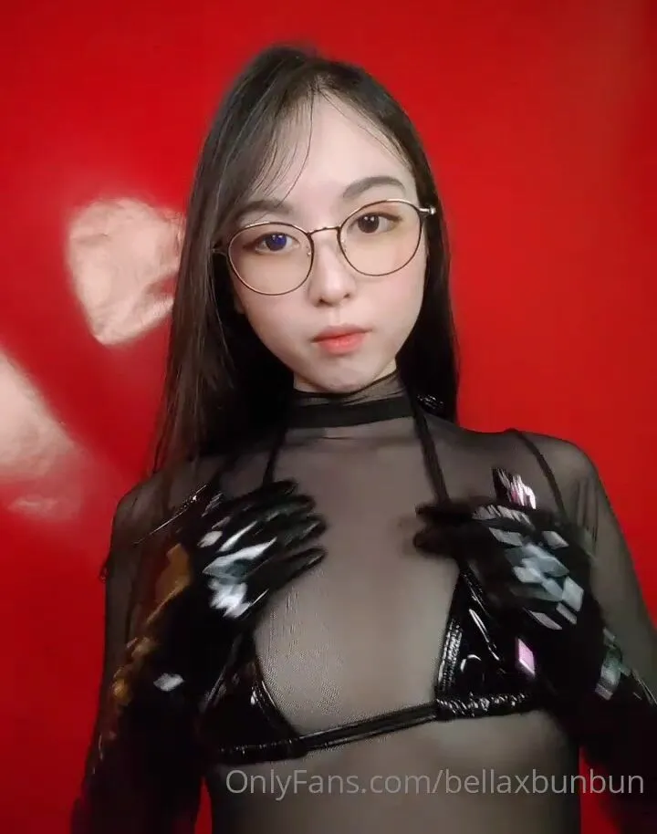 bellaxbunbun 4 4 here s a short preview clip of the full video i m