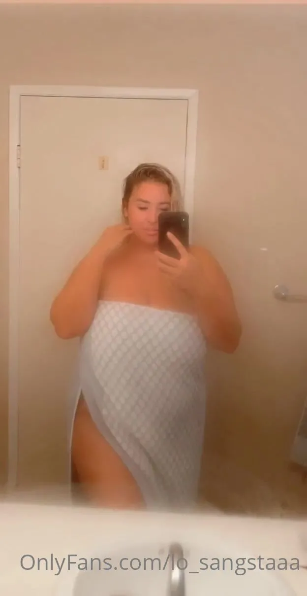 lo sangstaaa fresh out the shower