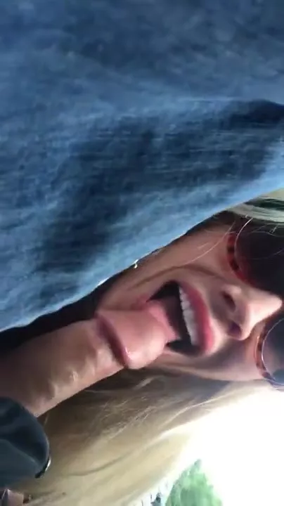 Rebecca More blowjob while driving | ManyVids Free Porn Videos