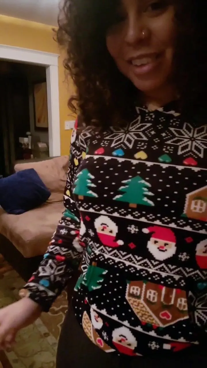 ashprincessmidna ugly sweater tease pt 1
