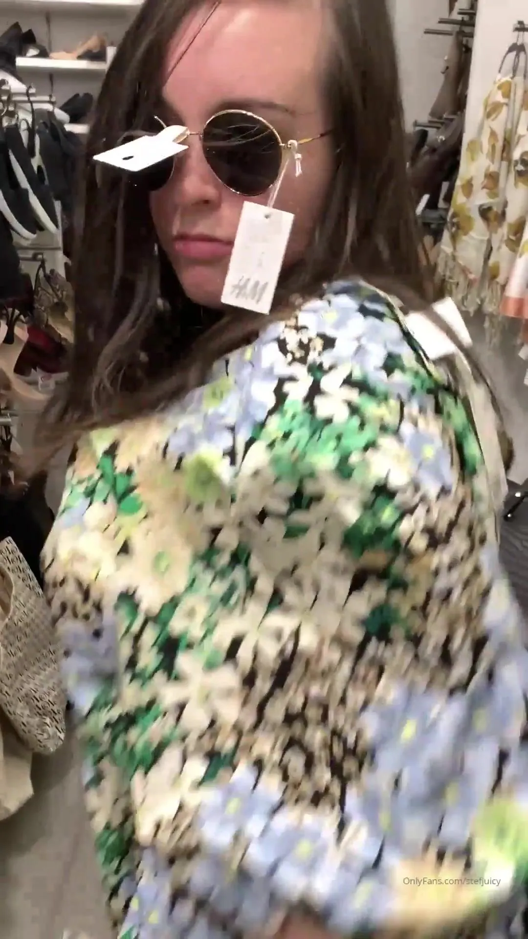 stefjuicy do yo granny get down like dis