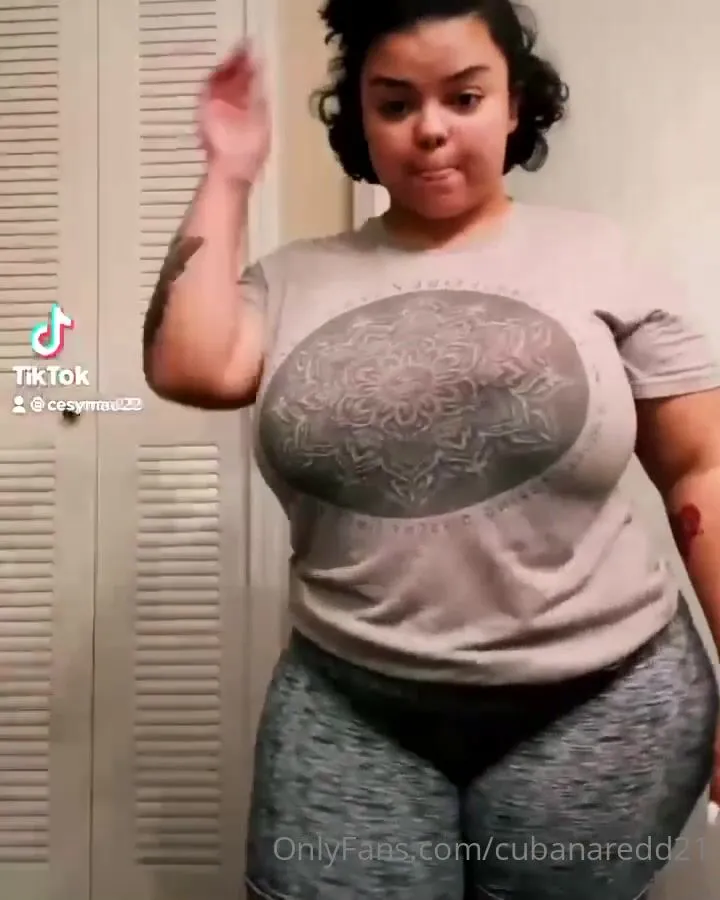cubanaredd21 y all add me on tiktok http www tiktok com cubanaredd21