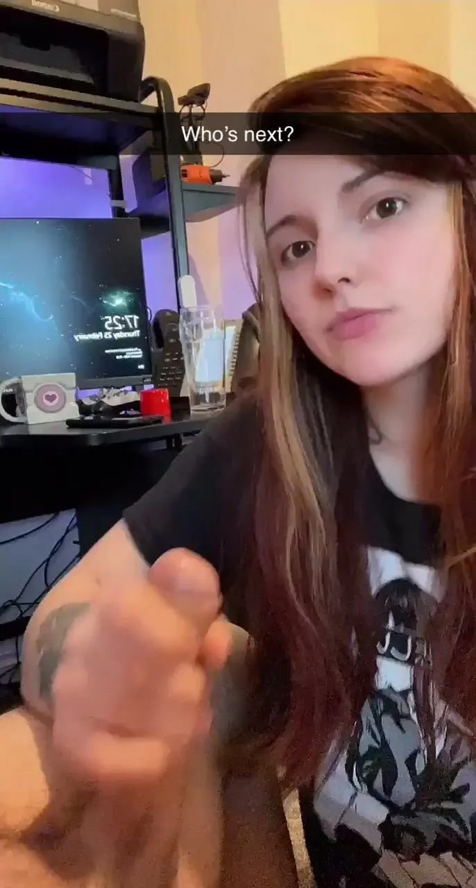 GamingBunnyX OnlyFans gamingbunnyx 2021 02 25 2041114571  Im shit at aiming my s Video