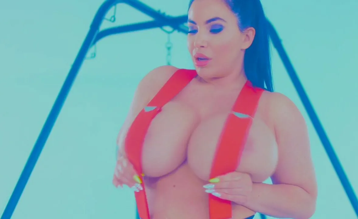 korina kova red wow