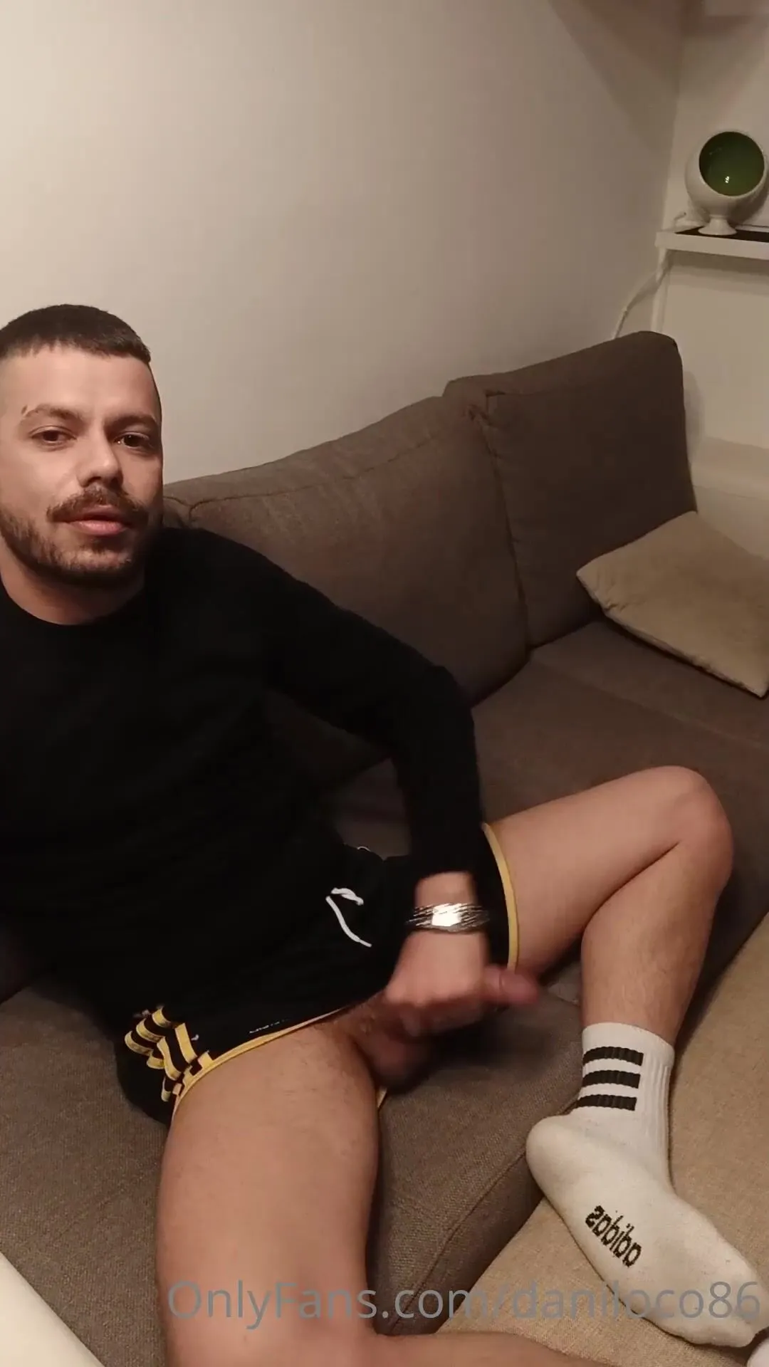 diegoferro solo ripensando alla mega orgia di ieri mi viene il cazzo duro mi raccoma onlyfans xxx videos