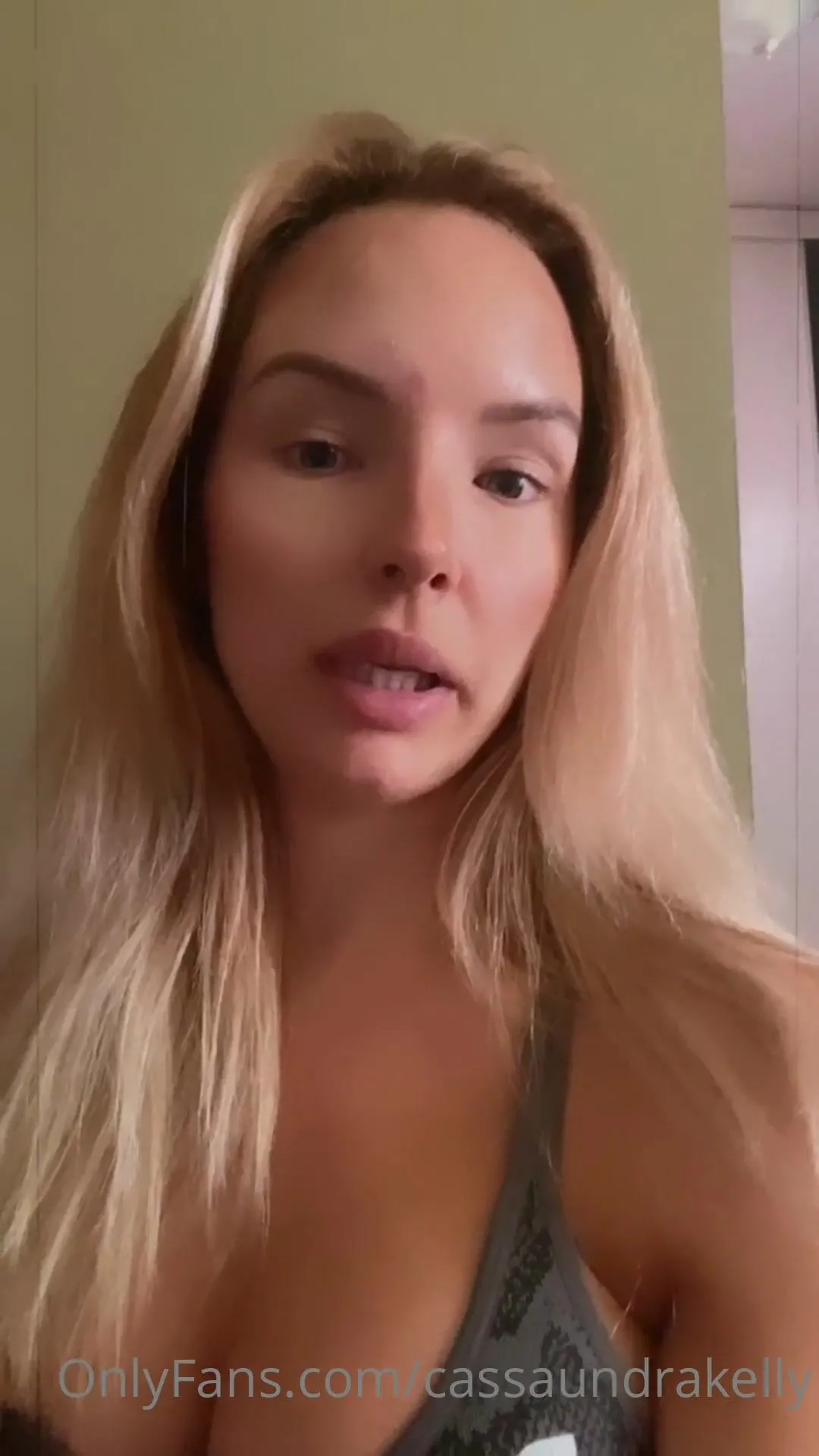 cassaundrakelly health update as most of my longtime fans may know i ve been dealing w/ pain muscle onlyfans xxx videos