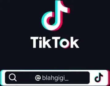 Blahgigi shows off that ass