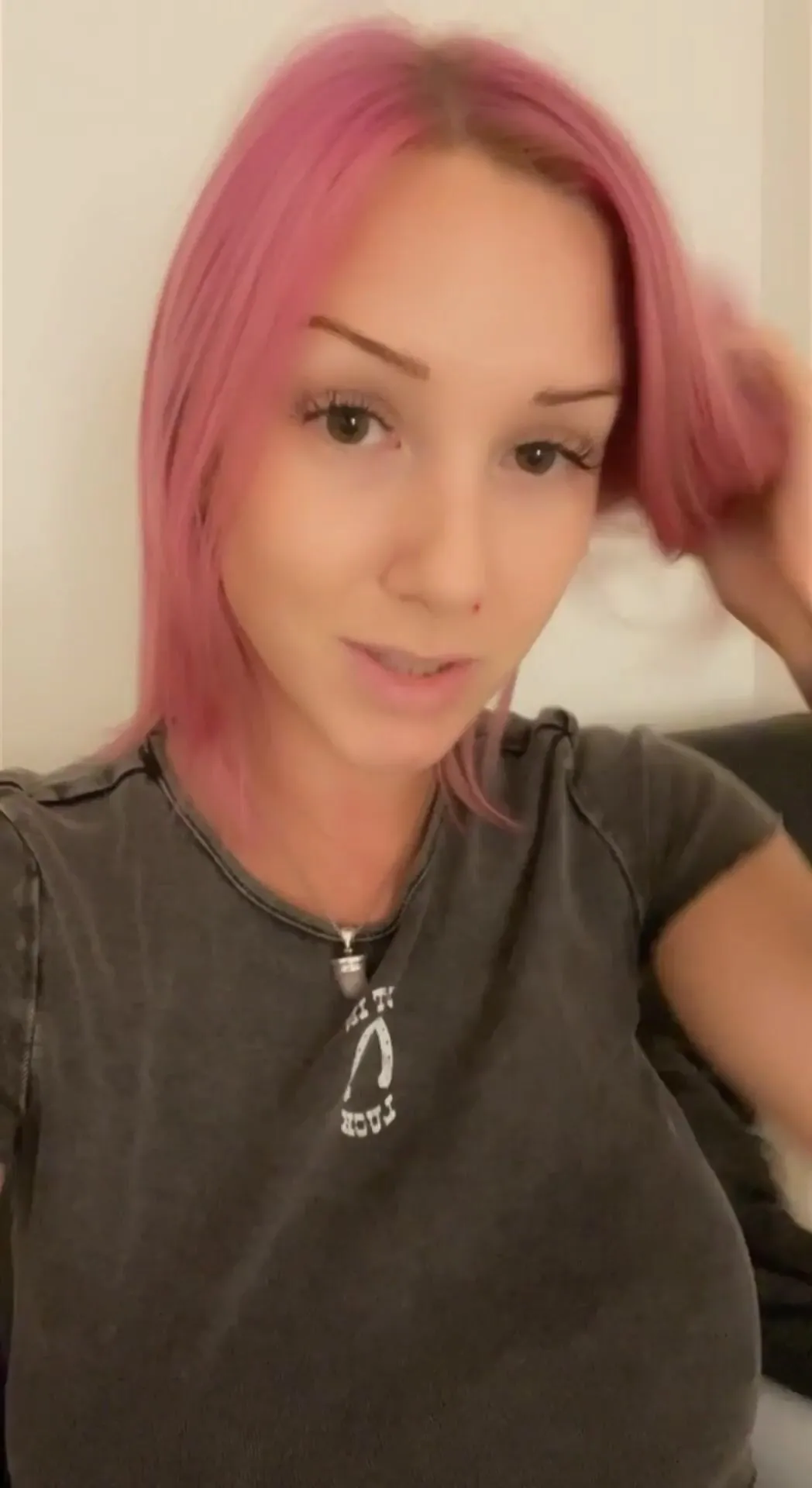xsofiasunshine so a lot of you have seen the news that onlyfans is banning porn as of october 1st it was xxx onlyfans porn video