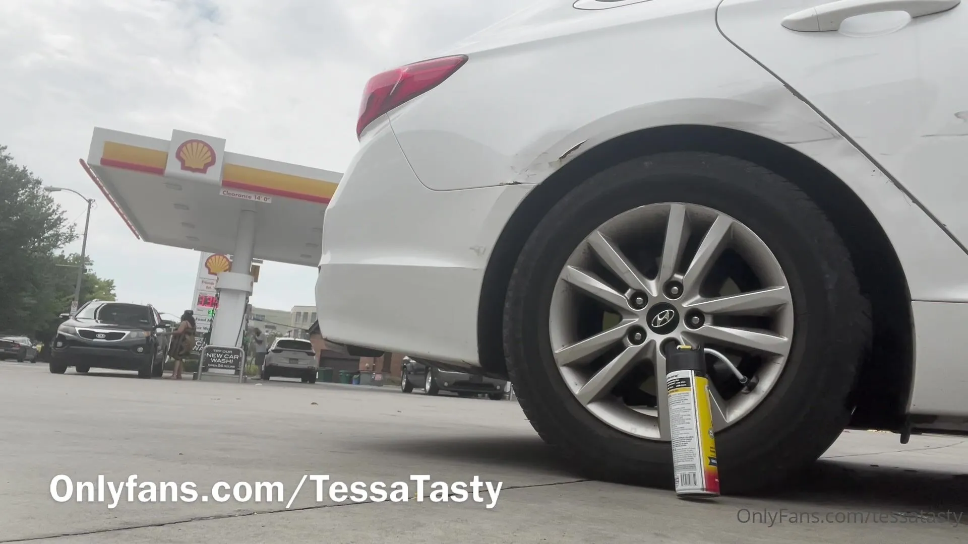 TessaTasty - Flat Tire