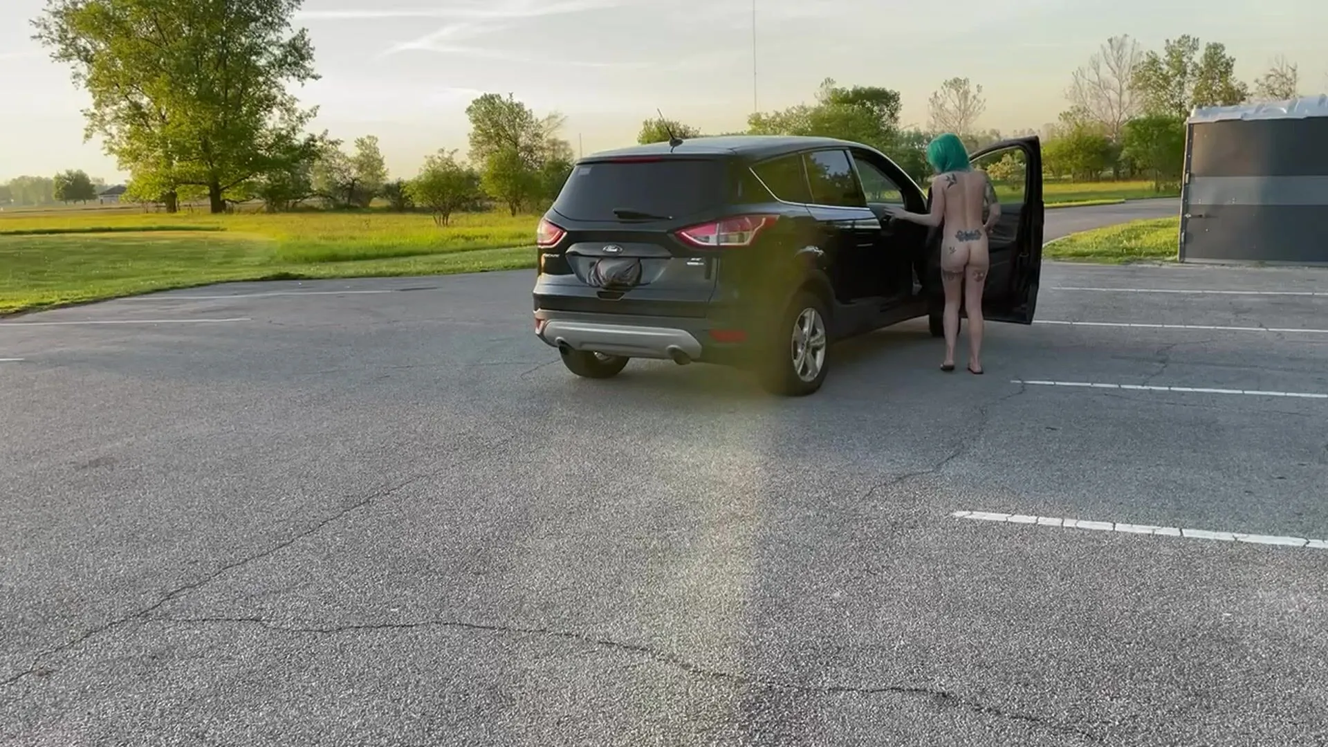Lilglitterbitch left naked outdoor