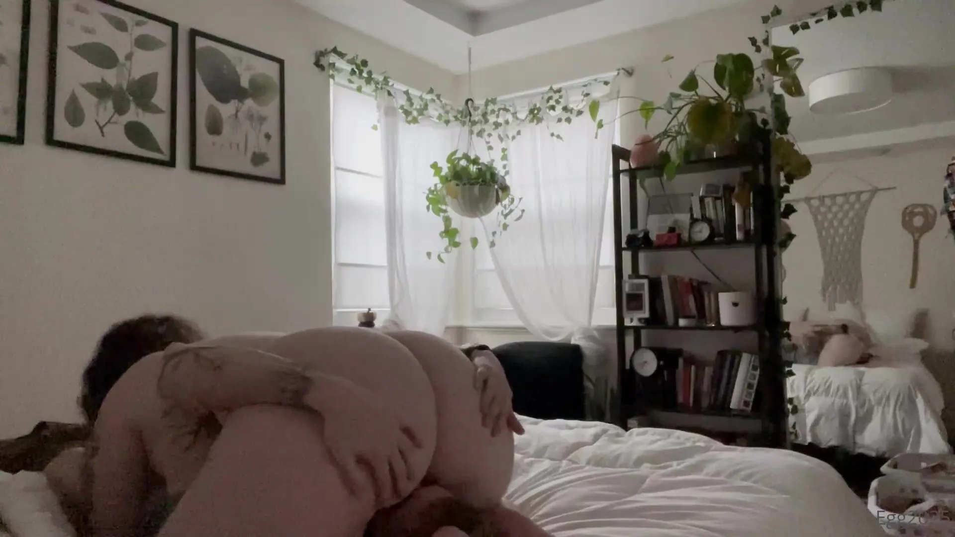 therealegg2025 casual face sitting xxx onlyfans porn video