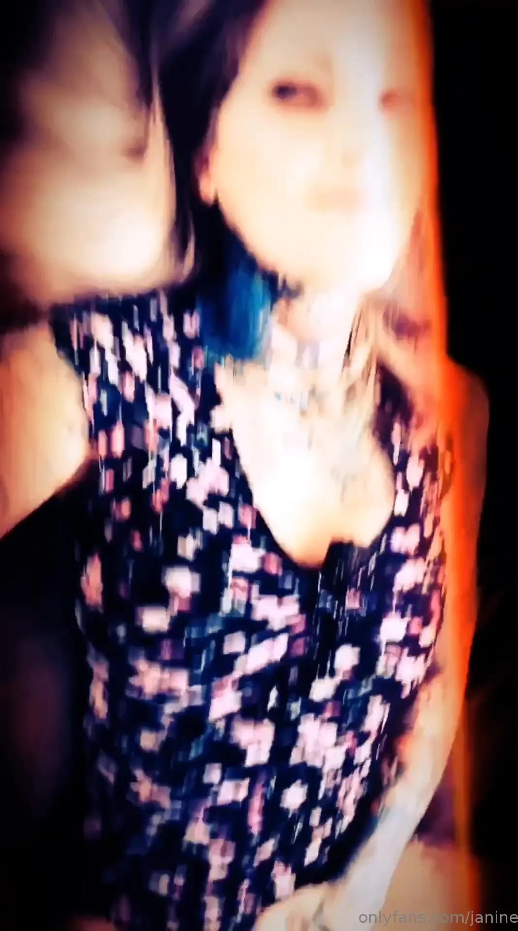 janine Rubbing bubblegum_ xxx onlyfans porn video