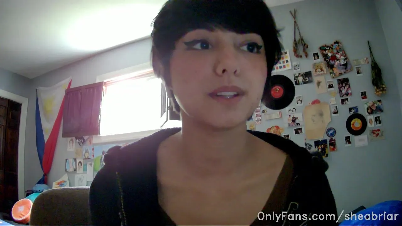 sheabriar webcam recording at 09 07 pm got off from work & wanted to say hi xxx onlyfans porn video