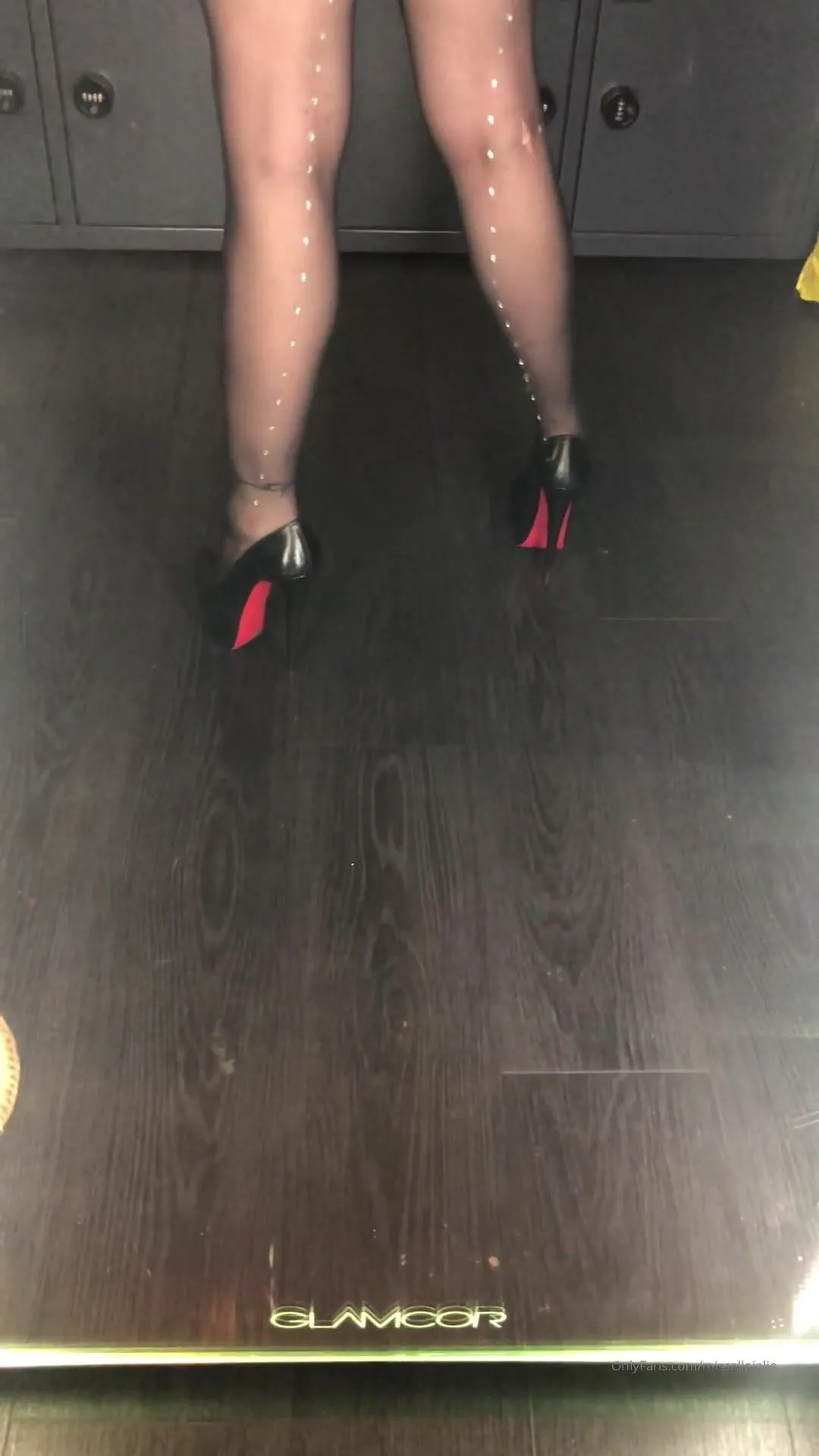 missellajolie 15 mins till im live on your screens... channel 912 option 1 xxx onlyfans porn video