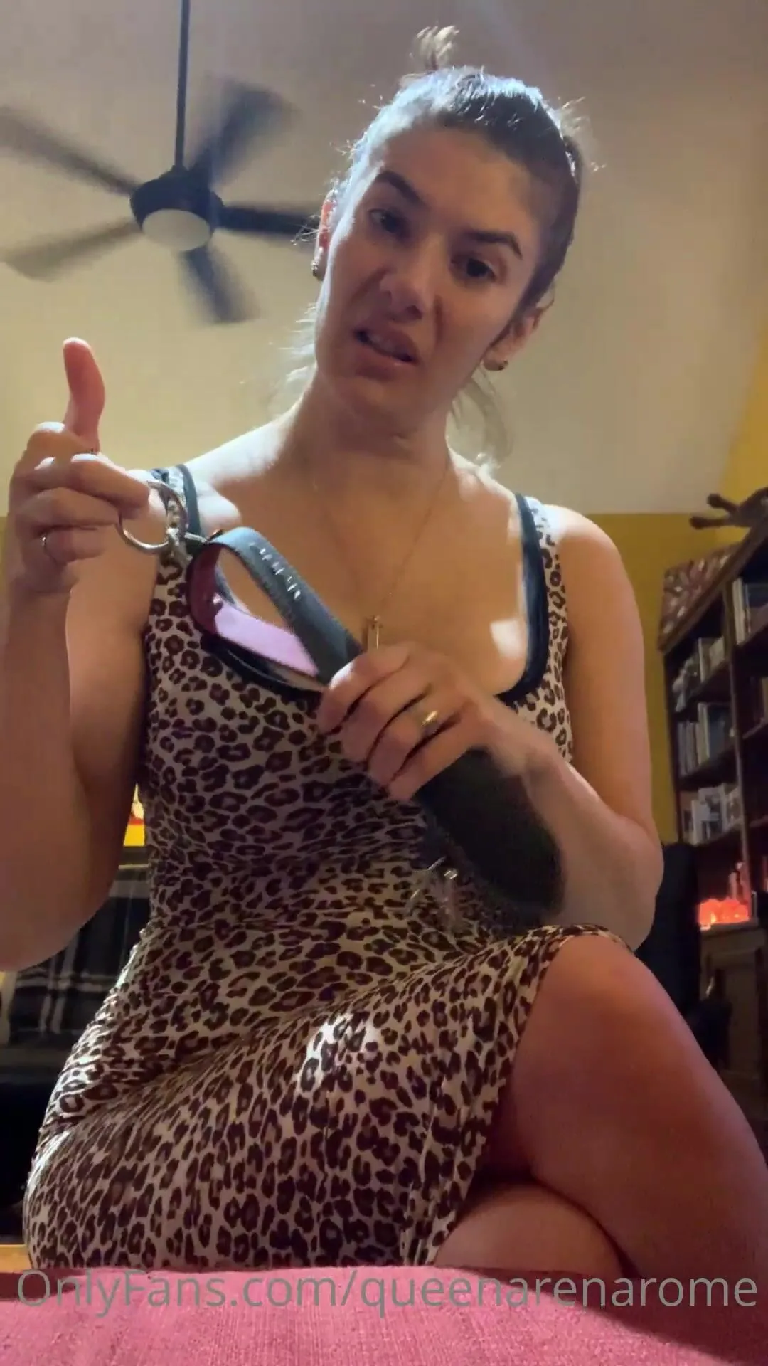 queenarenarome femdomfriday raw vid come closer... i have a few things to tell you. . . . . . fun xxx onlyfans porn video