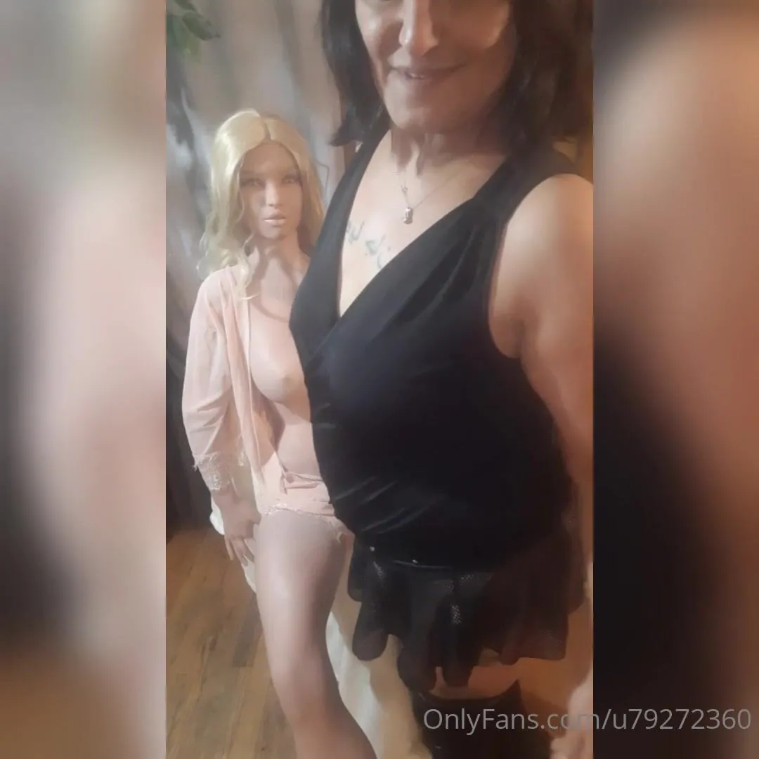 u79272360 this is some of the fun i have over here in iranian princess land. such a freaky fun lil xxx onlyfans porn video