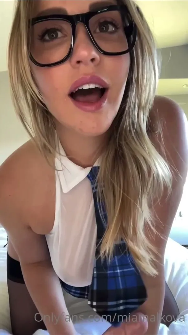 Mia Malkova - FIRST EVER JOI