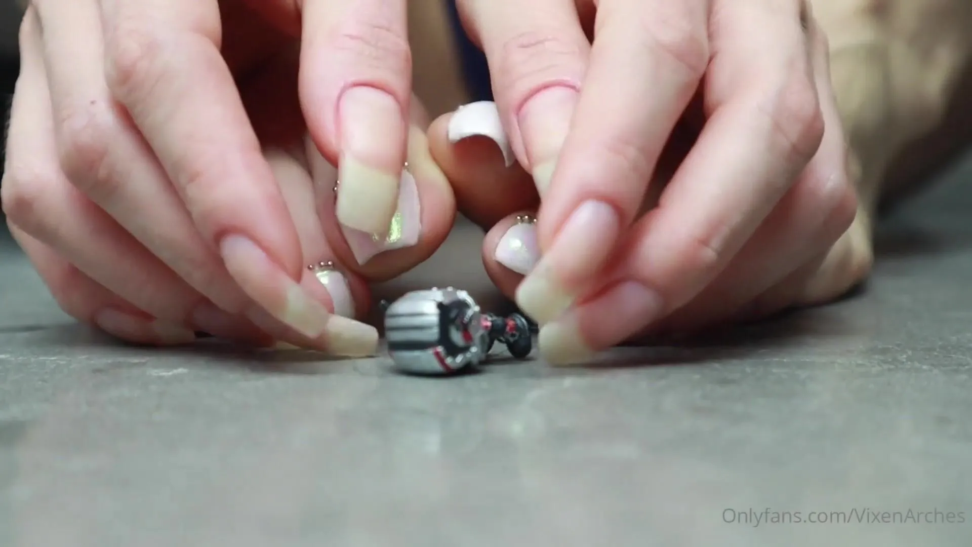Vixenarches The Giantess & The Antman xxx onlyfans porn videos