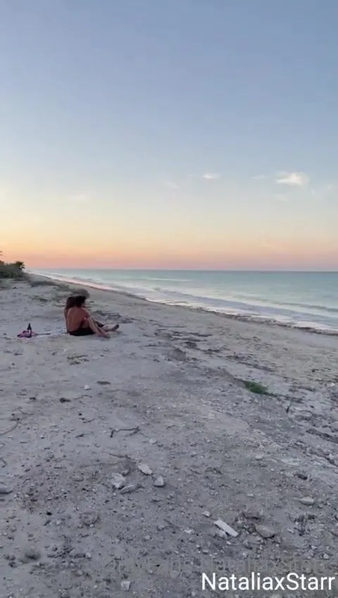 nataliaxstarr would you fuck me on the beach i would give you a taste of paradise like i did to him xxx onlyfans porn videos