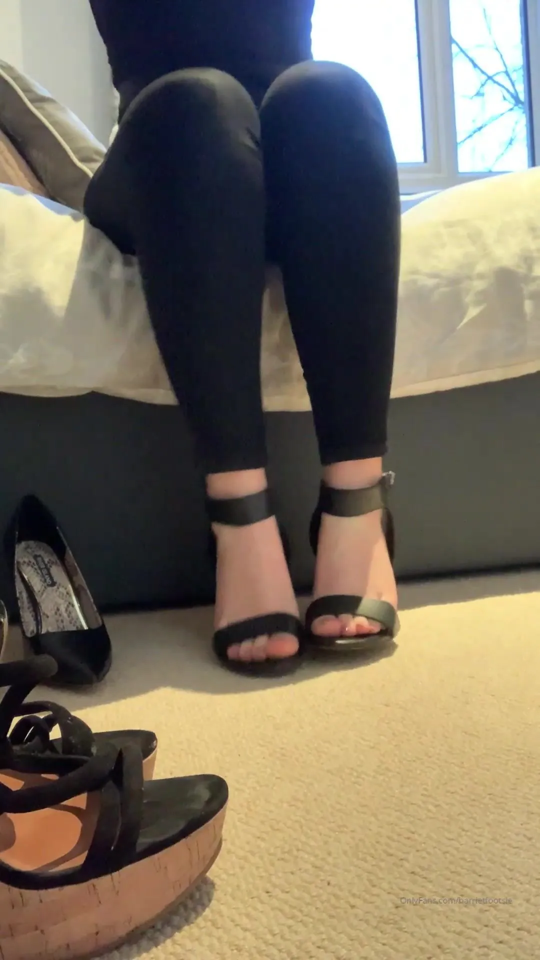 Harrietfootsie Just Deciding What Shoes I Should Wear Tomorrow For My Birthday Celebrations & Girls Nig xxx onlyfans porn videos