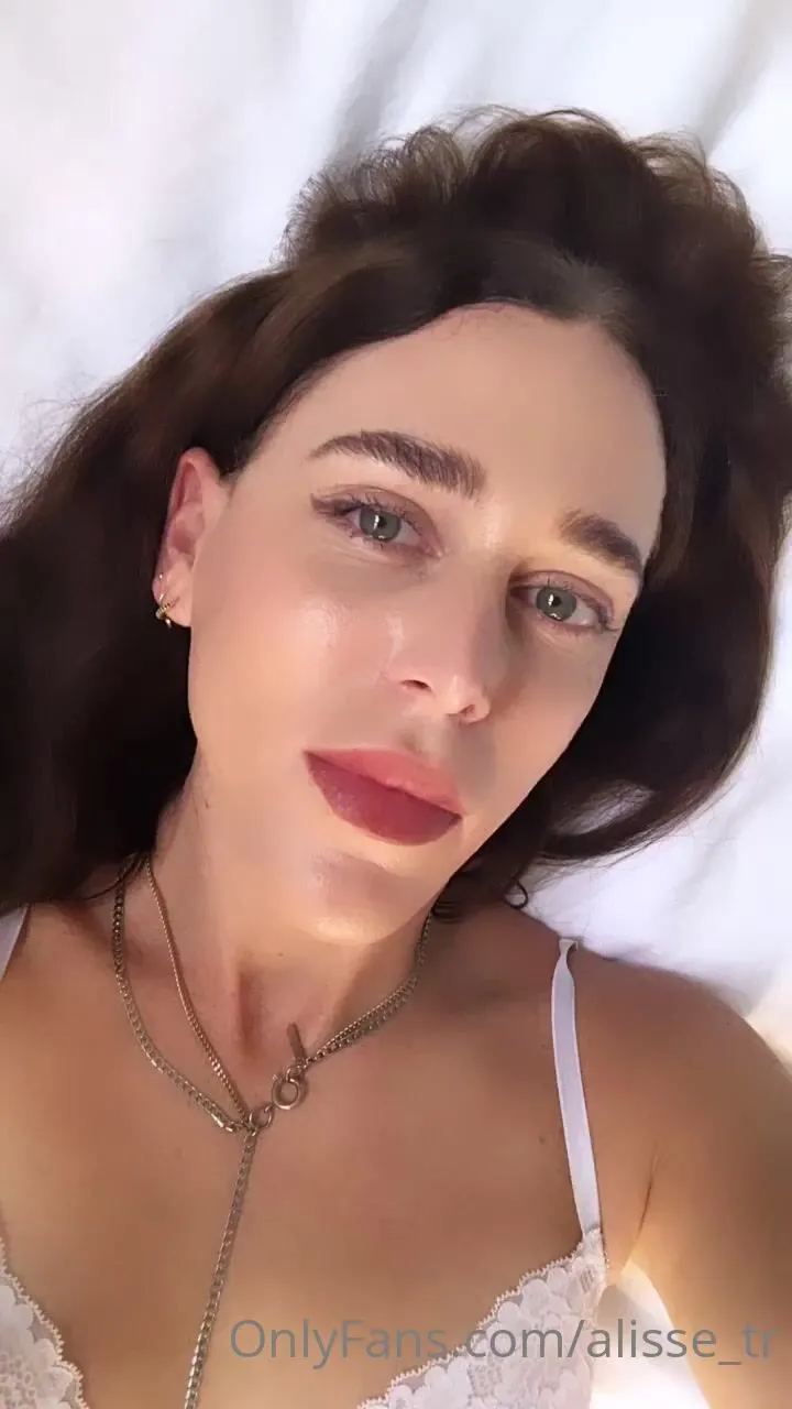 alisse tr happy friday babes here is a teaser from my recent play xxx onlyfans porn videos