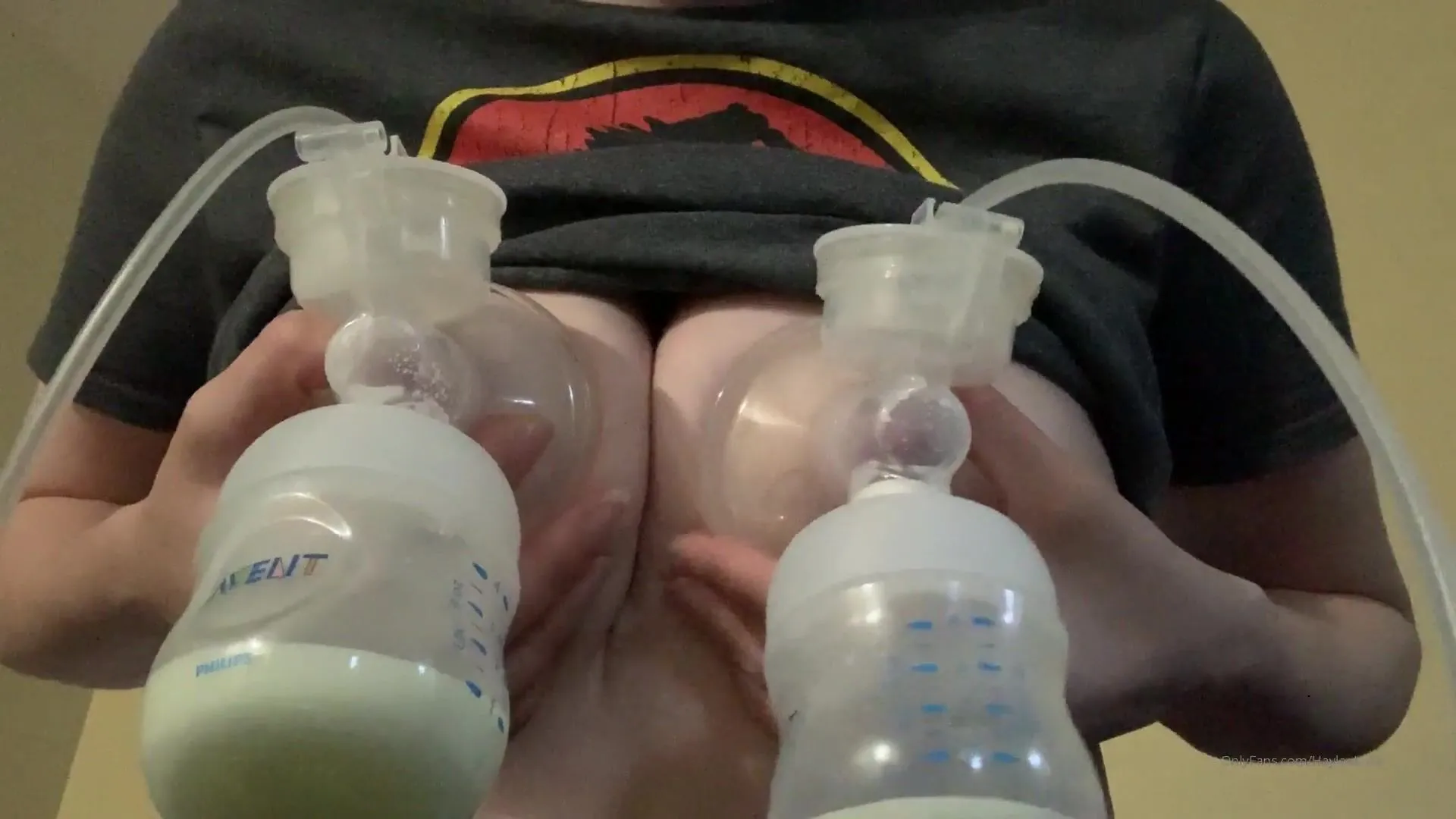 Hayleelove Missing The Milky Boobies Maybe I Should Start Using My Pump Again xxx onlyfans porn videos