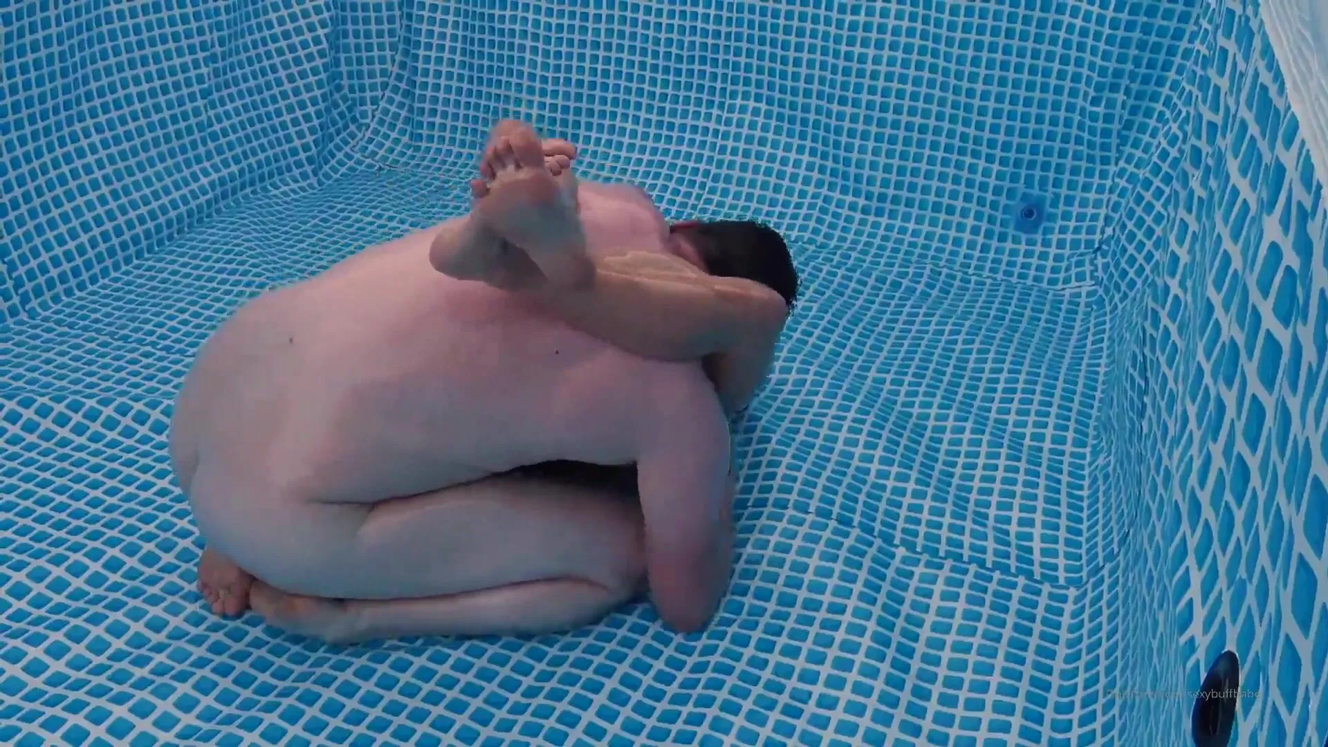 Sexybuffbabe Wiggling Worm w/ Hanz Vanderkill Erotic Oil Wrestling Femdom Fantasia xxx onlyfans porn videos