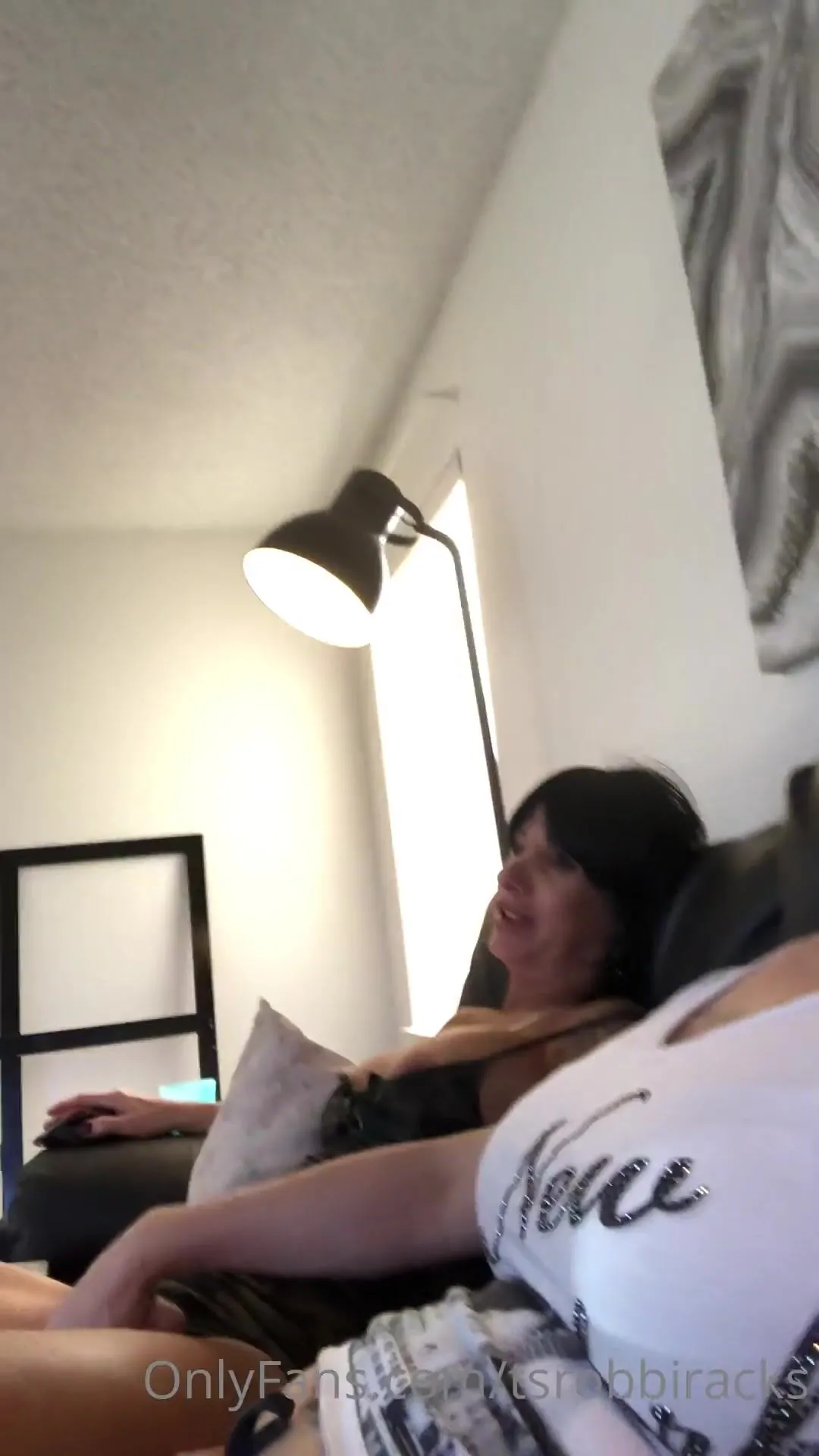 Tsrobbiracks Tsnikkiedickie Came Over & Gave Me A Hand Job & Now You Can Watch Her Stroking My She xxx onlyfans porn videos