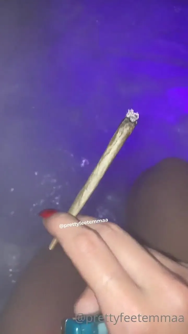 Prettyfeetemmaa Hey Babies Sorry I Ve Been Quiet I Went Away For A Night Of Relaxation Which Was Really xxx onlyfans porn videos