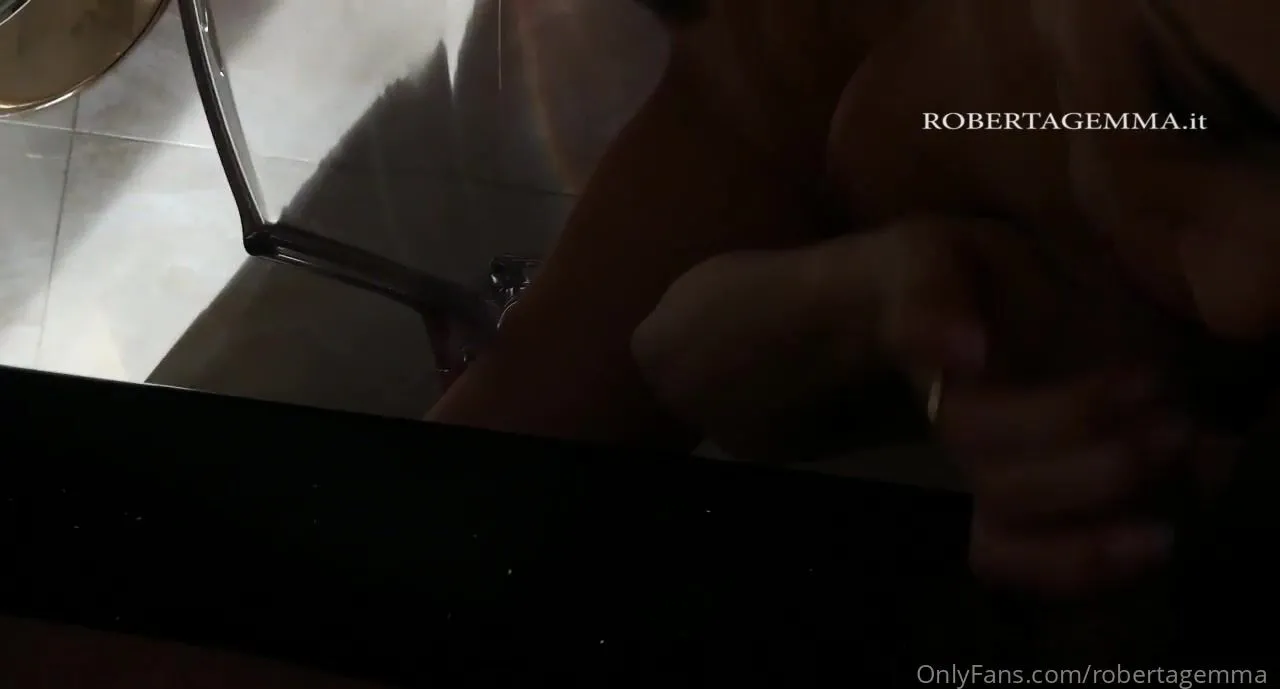 Robertagemma Dammi Pure Della Zozza Ma Se Non Mi Sborri Sputami Addosso O Pisciami In Bocca xxx onlyfans porn videos