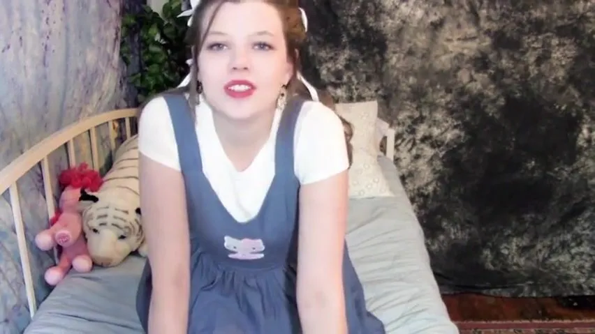 Lil Loli - Big sis wants to help Daddy
