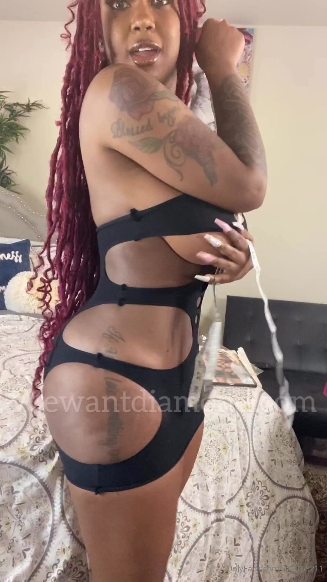 WeWantDiamond sexy vid