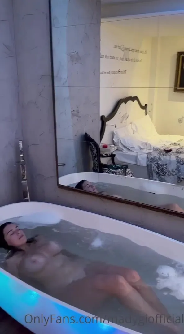 Madygiofficial in bath